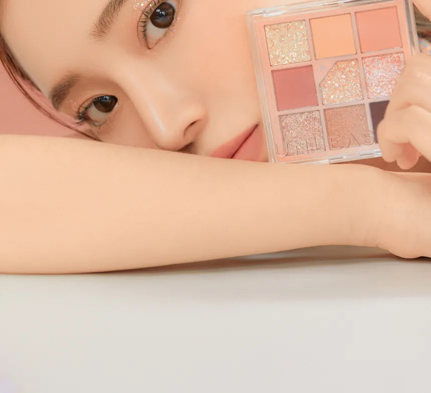 UNLEASHIA - Glitterpedia Eye Palette - Sando Skin