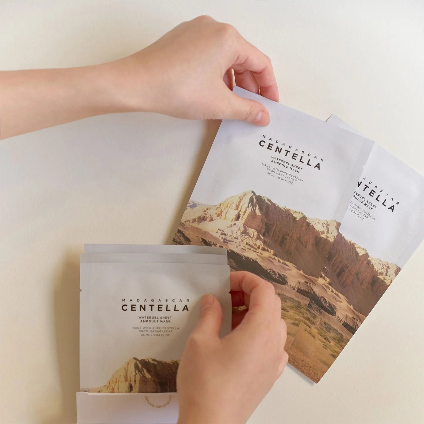 Skin1004 - Madagascar Centella Watergel Sheet Ampoule Mask 25ml - Sando Skin